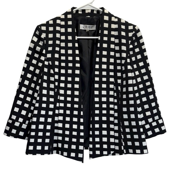 Kasper Jackets & Blazers - Kasper Women's Black and White Grid Blazer. Size 8P